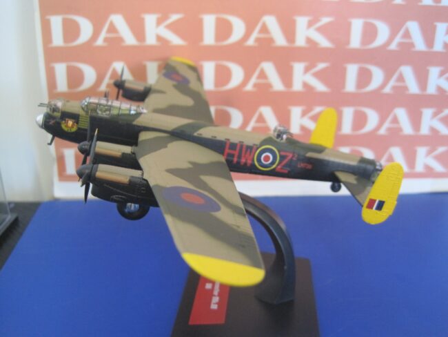 Die cast 1/144 Modellino Aereo Aircraft Avro Lancaster MK III RAF UK - immagine 3