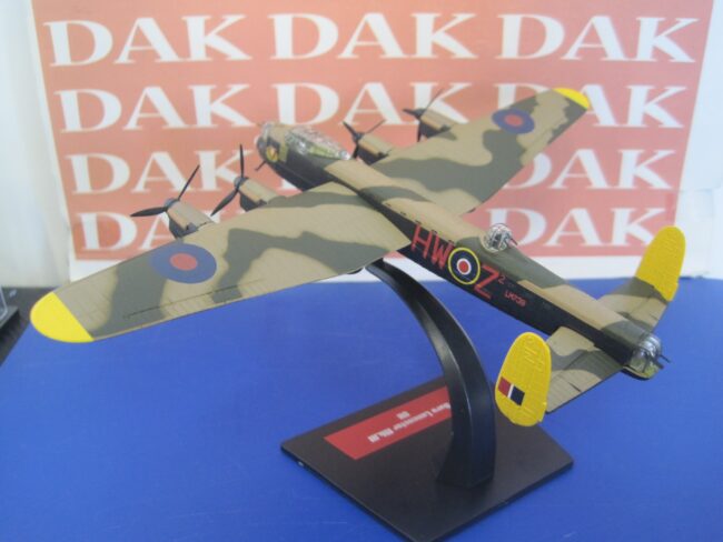 Die cast 1/144 Modellino Aereo Aircraft Avro Lancaster MK III RAF UK - immagine 4