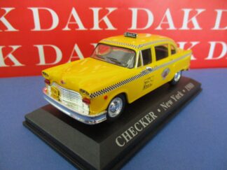 Die cast 1/43 Modellino Auto Taxi Checker New York 1980