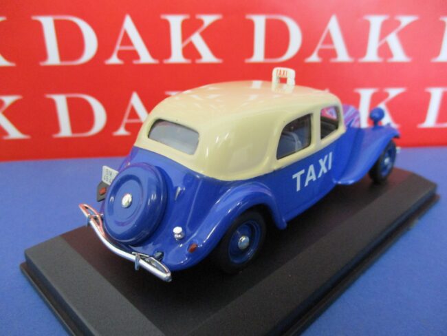 Die cast 1/43 Modellino Auto Taxi Citroen Traction 11CV Saigon 1955 - immagine 3