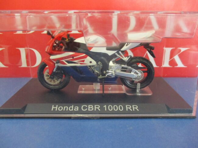 Die cast 1/24 Modellino Moto Honda CBR 1000 RR - immagine 4