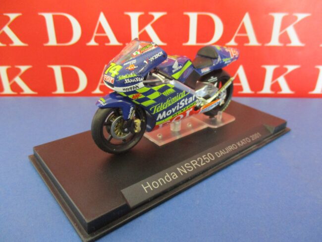 Die cast 1/24 Modellino Moto GP Honda NSR Daijiro Kato 2001