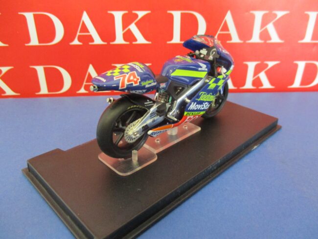 Die cast 1/24 Modellino Moto GP Honda NSR Daijiro Kato 2001 - immagine 3