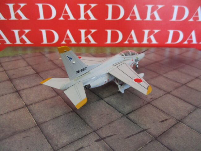 1/100 Modellino Aereo Aircraft Kawasaki T-4 Japan - immagine 3