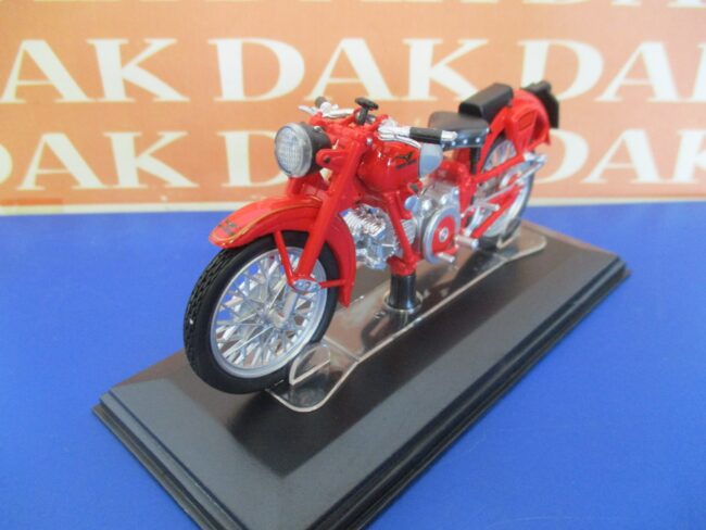 Die cast 1/24 Modellino Moto Guzzi Falcone rosso by Starline - immagine 2