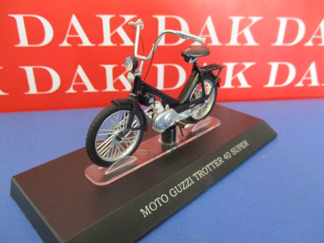 Die cast 1/18 Modellino Motorino Scooter Moto Guzzi Trotter 40 1966 - immagine 2