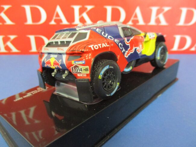 Die cast 1/43 Modellino Auto Peugeot 2008 DKR Rally Dakar 2016 S. Loeb - immagine 3
