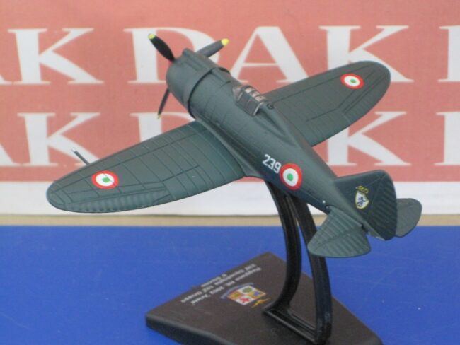 Die cast 1/100 Modellino Aereo Aircraft Reggiane RE. 2002 Ariete 239 Sq. Italy - immagine 3