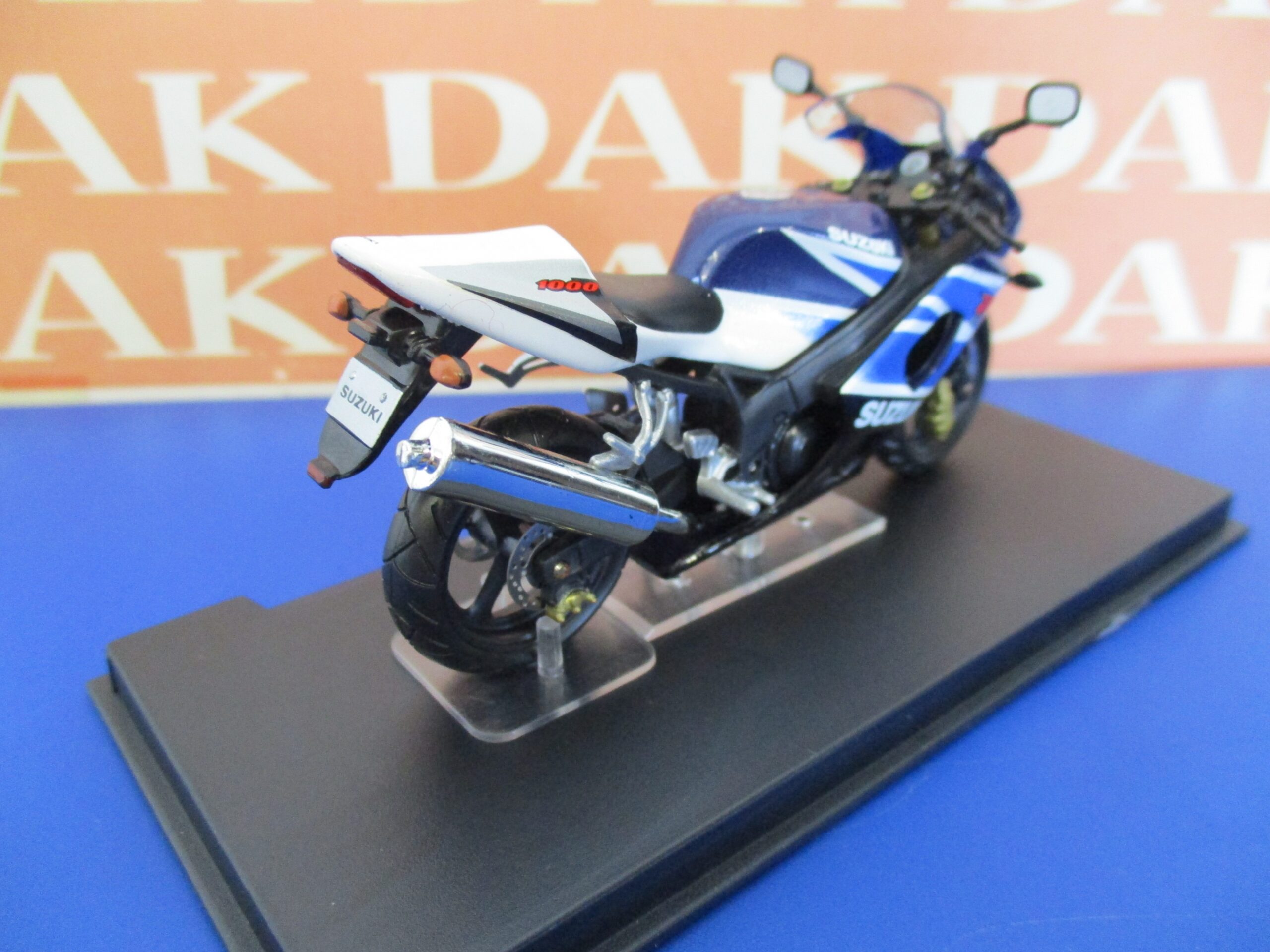 Die cast 1/24 Modellino Moto Suzuki GSX-R 1000 