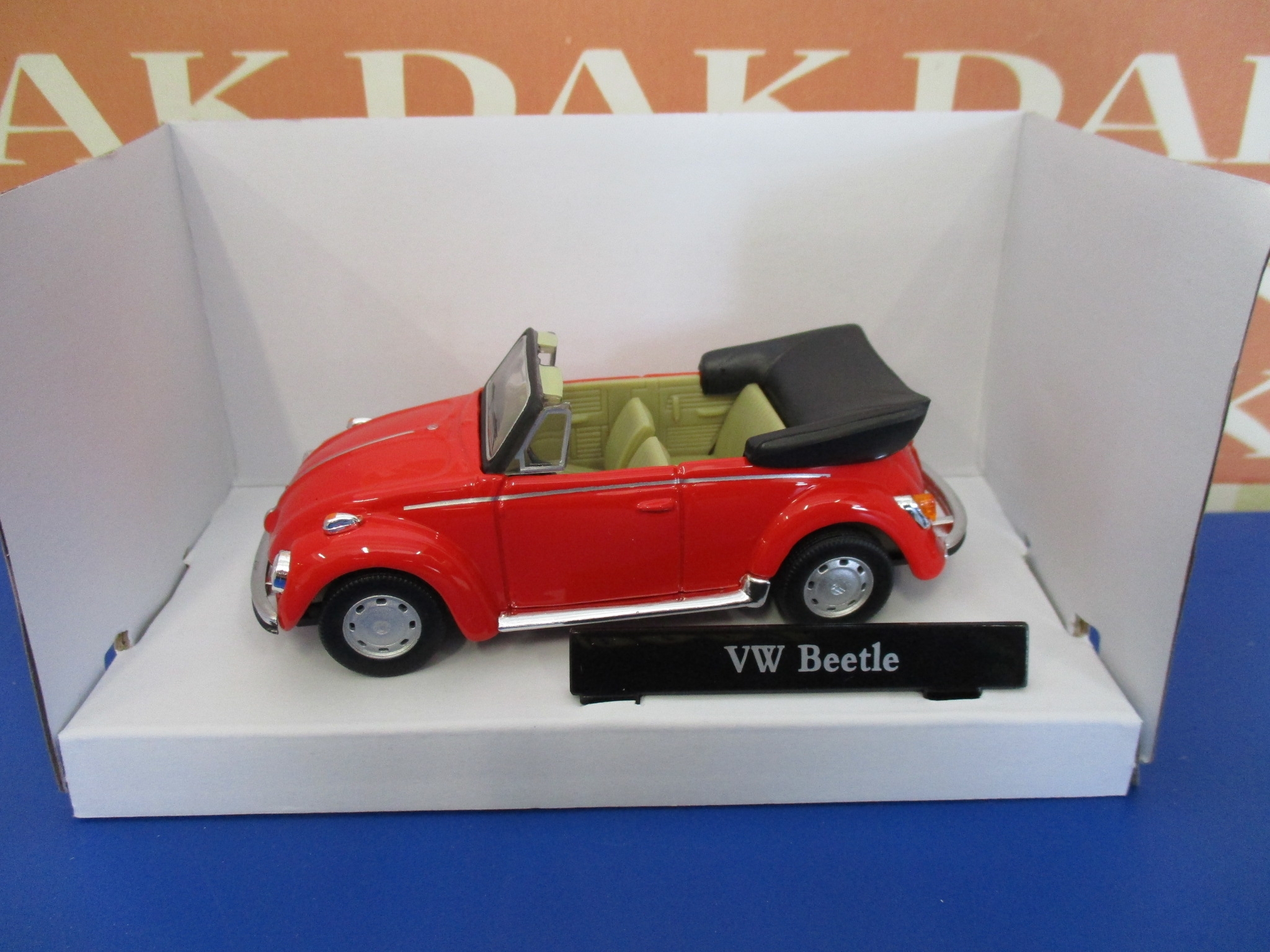 VW Maggiolino ROSSO BLISTER 1:43 Ixo/Altaya modello di auto 