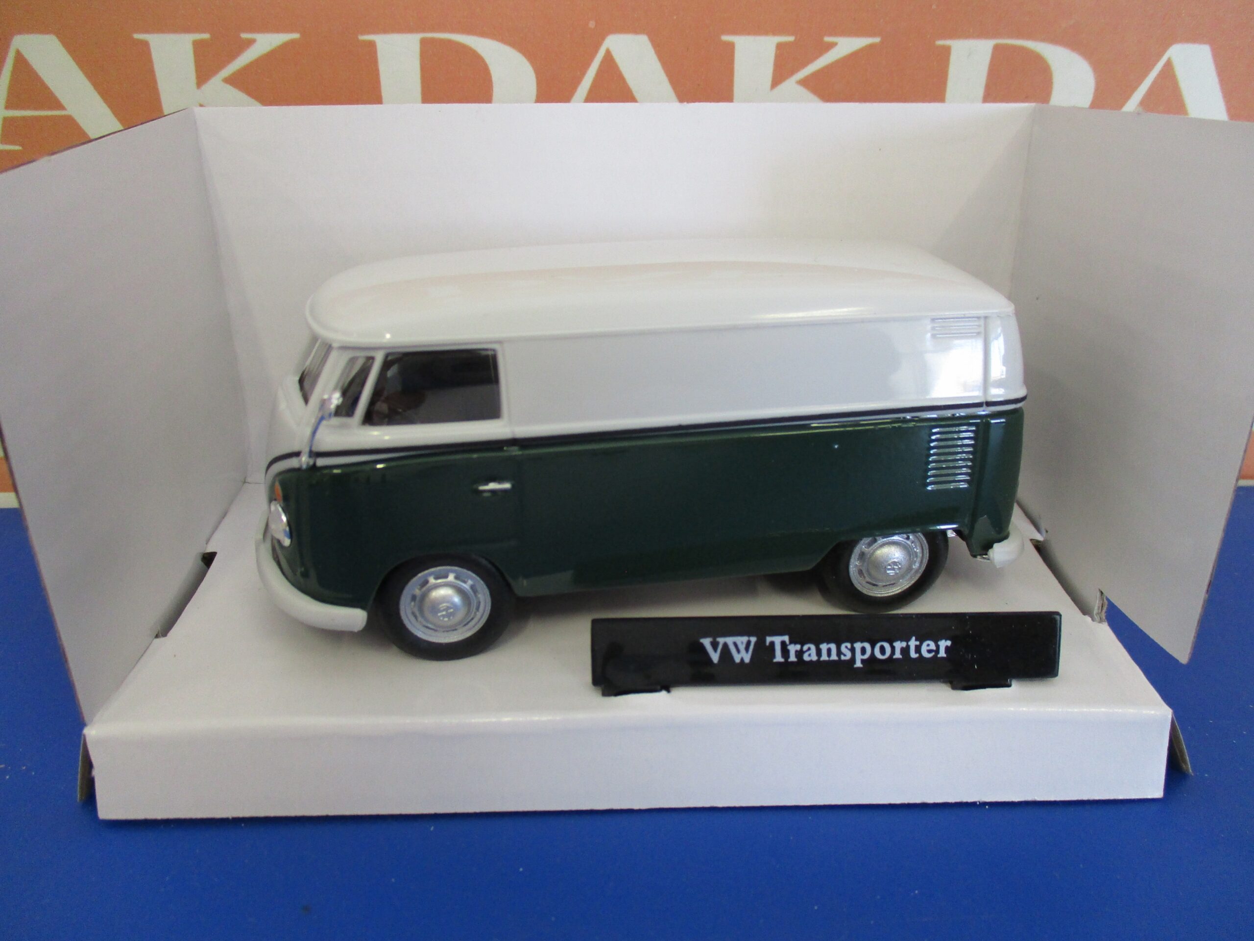 VW VOLKSWAGEN BUS t1 FURGONE Pianale TELONE VERDE C Cararama prezzo speciale 1:43 