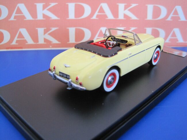 Die cast 1/43 Modellino Auto Volvo P1900 Sport Convertible 1955 Light Yellow - immagine 3