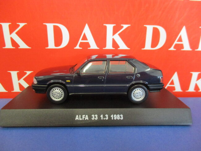 Die cast 1/43 Modellino Auto Carabinieri Alfa Romeo 33 1.3 1983 blu - immagine 2