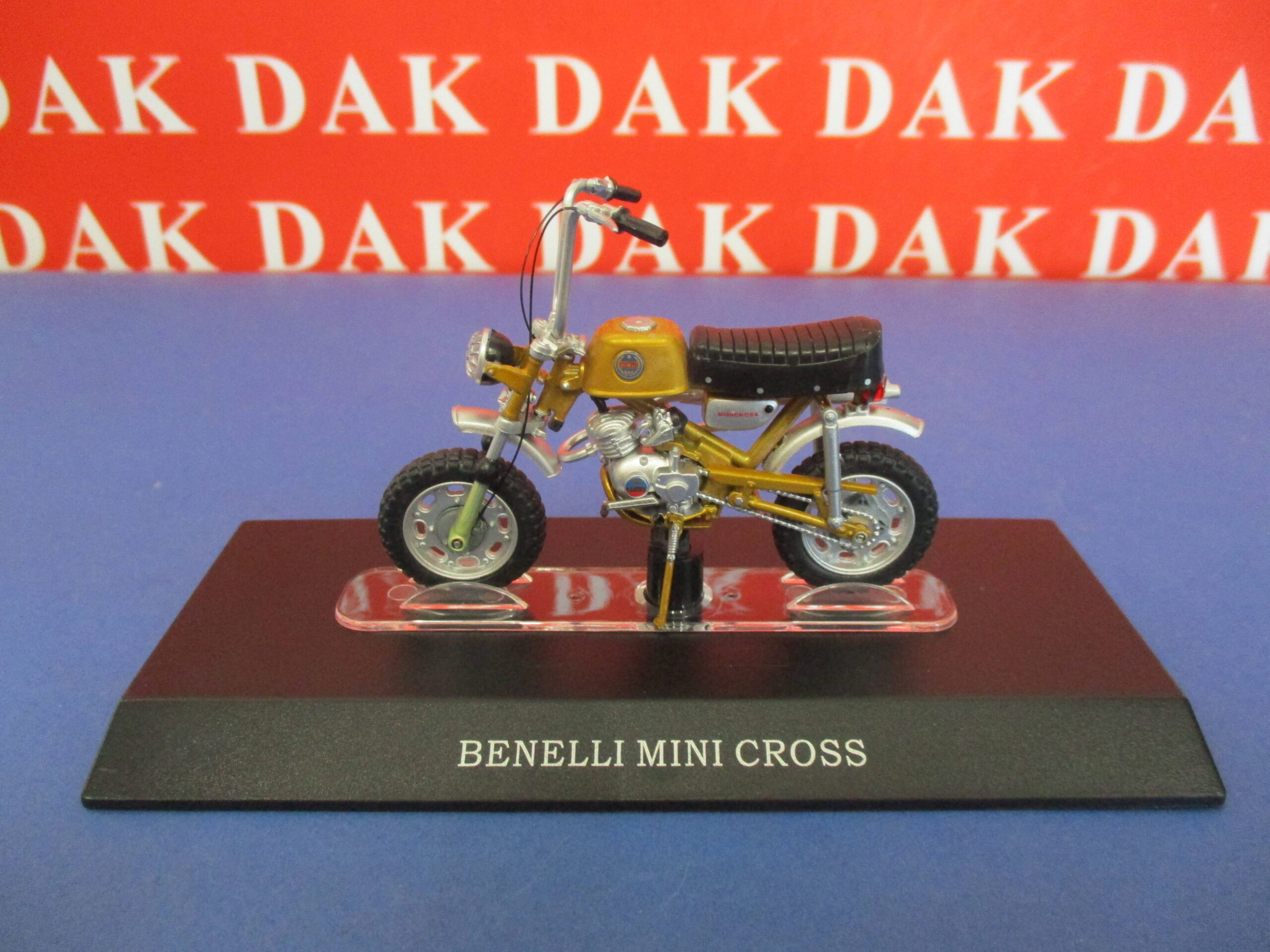 Die cast 1/18 Modellino Motorino Scooter Benelli Mini Cross - Dak