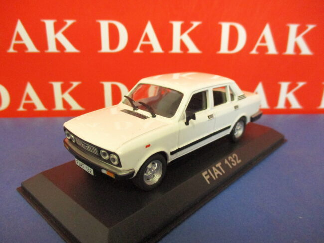 Die cast 1/43 Modellino Auto Fiat 132 - immagine 2