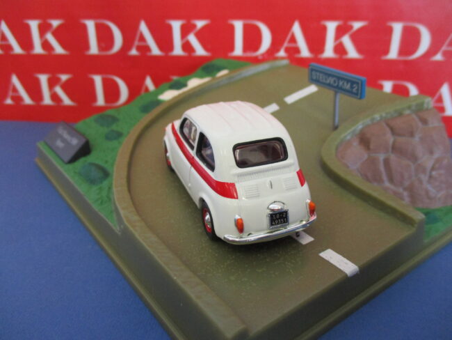 Die cast 1/43 Modellino Auto Diorama Fiat Nuova 500 Sport Stelvio - immagine 3