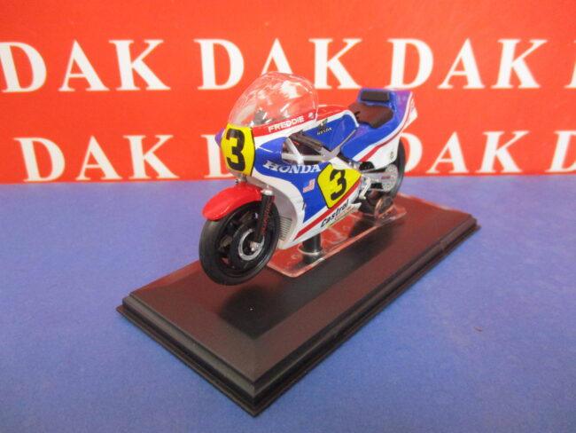 Die cast 1/22 Modellino Moto Honda NS 500cc 1983 F. Spencer by Protar - immagine 2