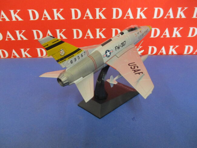 Die cast 1/72 Modellino Aereo Aircraft North American F100D Super Sabre (USA) - immagine 5