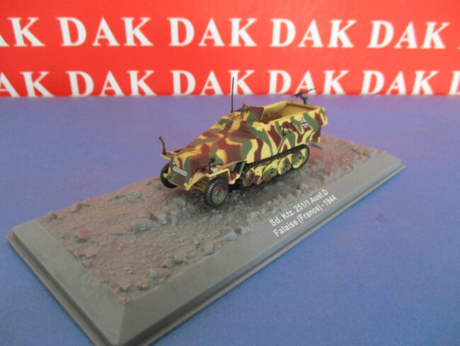 Die cast 1/72 Tank Sd.Kfz. 251/1 Ausf.D 12 SS Pz.Div. Hitlerjugend Falaise 1944 - immagine 2