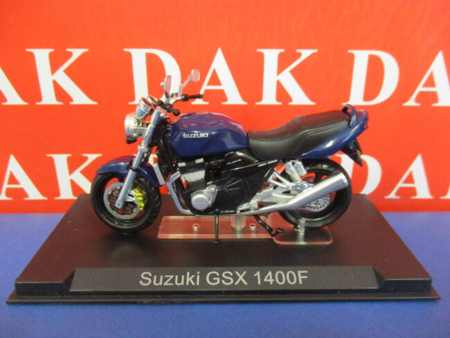 Die cast 1/24 Modellino Moto Suzuki GSX 1400F