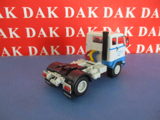 Die cast 1/43 Camion Truck Volvo F89 Trasporto Bestiame (1970-1977) - immagine 6
