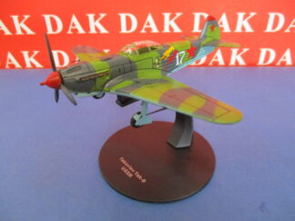 Die cast 1/72 Modellino Aereo Aircraft Yakovlev YAK-9 USSR