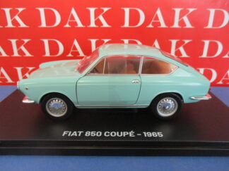 Die cast 1/24 Modellino Auto Fiat 850 Coupe 1965