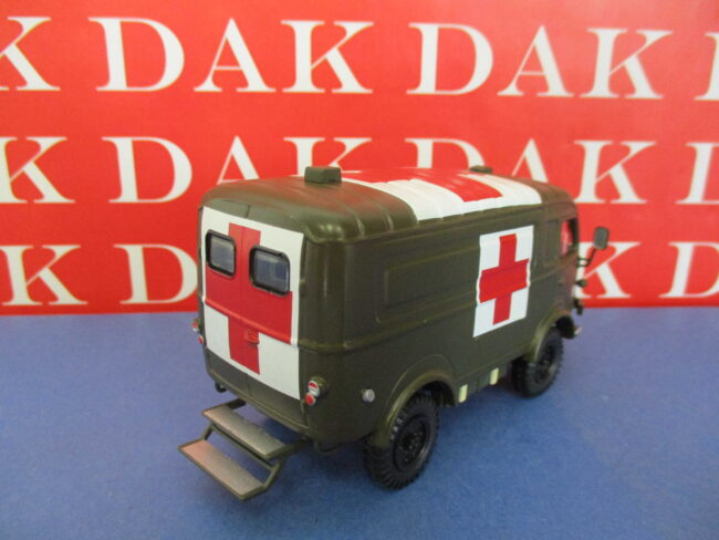 Die cast 1/43 Modellino Furgone Ambulanza Renault R 2087 1950 - immagine 3