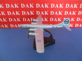Die cast 1/144 Modellino Aereo Aircraft Boeing B-29 Superfortress Enola Gay 1945
