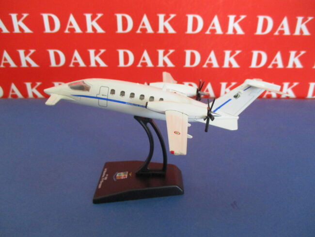 Die cast 1/100 Modellino Aereo Aircraft Piaggio P180 14°Stormo 71°Gruppo