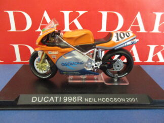 Die cast 1/24 Modellino Moto GP Ducati 996R Neil Hodgson 2001