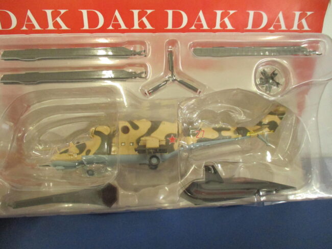 Die cast 1/72 Modellino Elicottero Helicopter Mil Mi-24 N27 - immagine 4