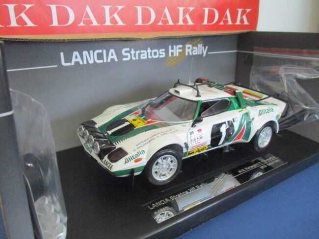Die cast 1/18 Modellino Auto Lancia Stratos HF Rally Safari 1976 B. Waldegard - immagine 2