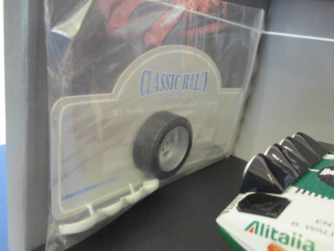 Die cast 1/18 Modellino Auto Lancia Stratos HF Rally Safari 1976 B. Waldegard - immagine 3