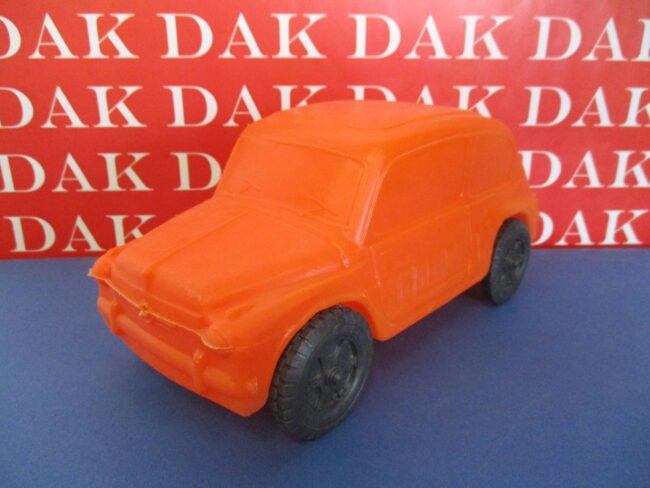 Obsoleto Vintage Old Toys 1/16 1/17 Fiat Seat 600 arancio - immagine 2