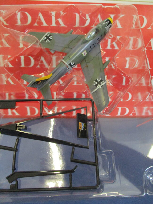 1/72 Modellino Aereo Aircraft F-86 Sabre 3./JG71 Germany 1963 by Easy Model - immagine 4