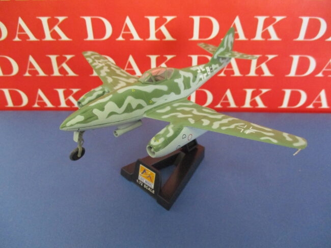 1/72 Modellino Aereo Aircraft Messerschmitt Me 262A 2a b3 BH 1/KG 54 1945 - immagine 5