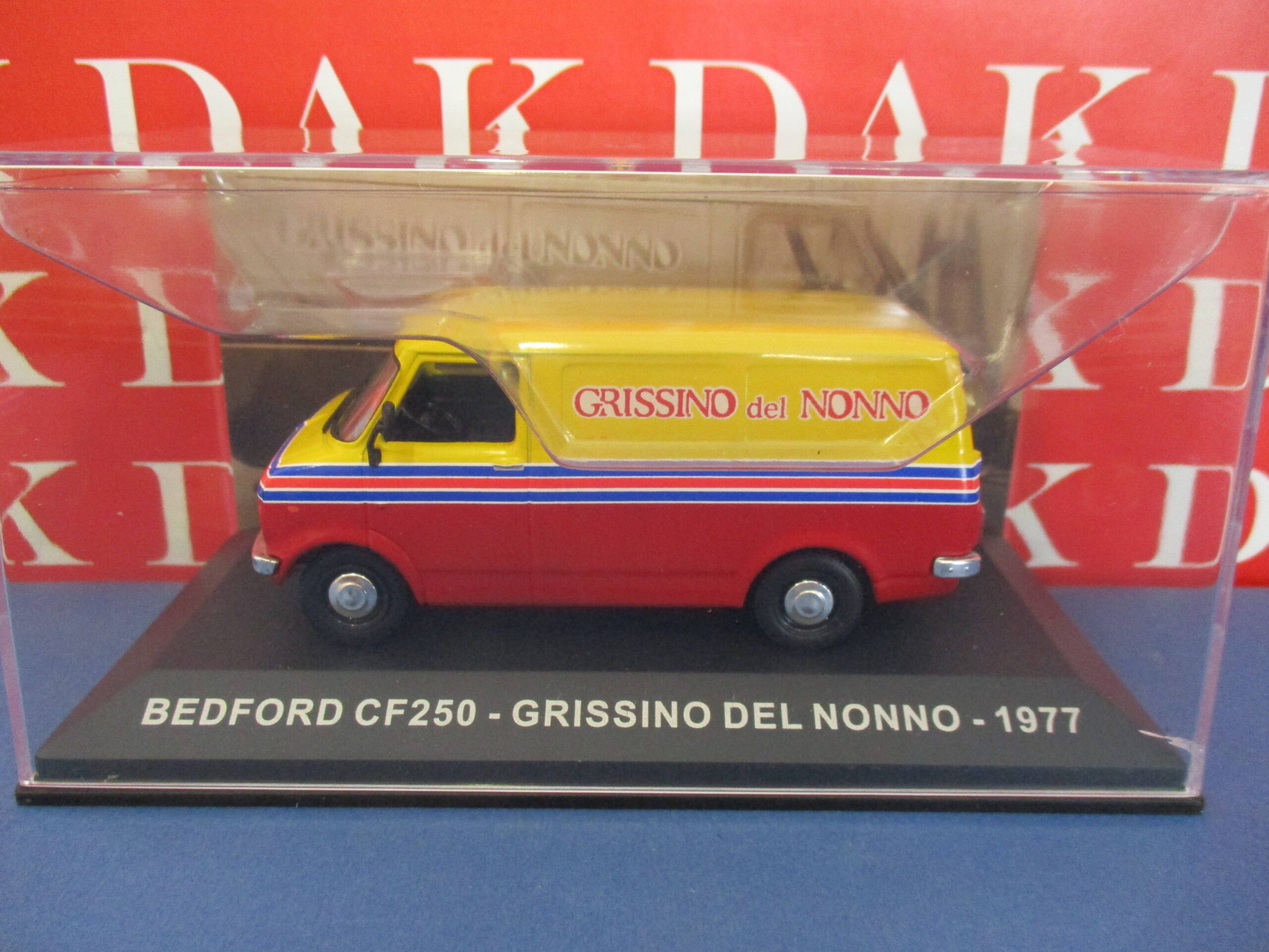 Die cast 1/43 Modellino Furgone Van Bedford CF250 Grissini del Nonno 1977 
