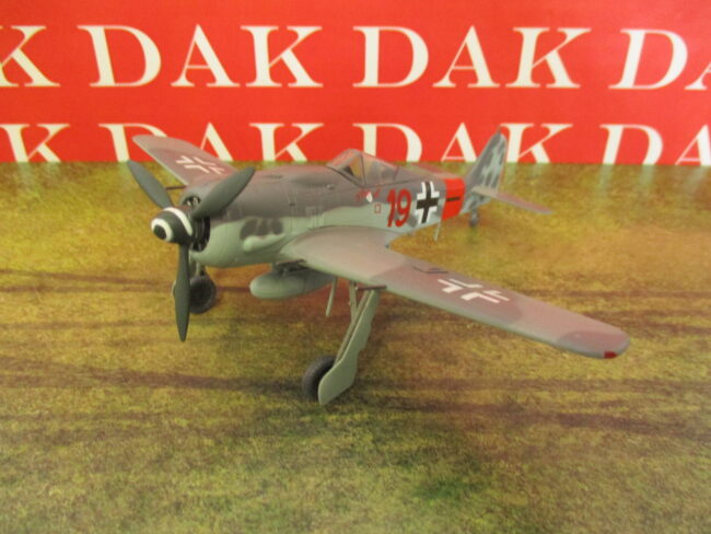 1/72 Modellino Aereo Aircraft Focke-Wulf FW 190A-8 Red 19 JG 300 1944 Easy Model - immagine 5
