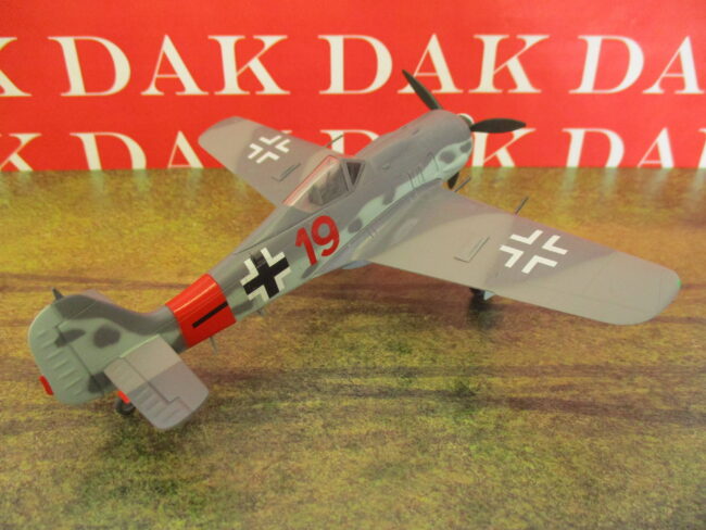 1/72 Modellino Aereo Aircraft Focke-Wulf FW 190A-8 Red 19 JG 300 1944 Easy Model - immagine 6