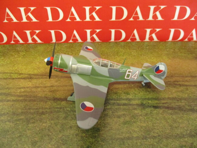 1/72 Modellino Aereo Aircraft Lavochkin La-7 White 64 Czech Air Force Easy Model - immagine 4