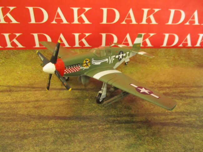 1/72 Modellino Aereo Aircraft North American P-51 B/C Mustang Capt. D. Gentile - immagine 2