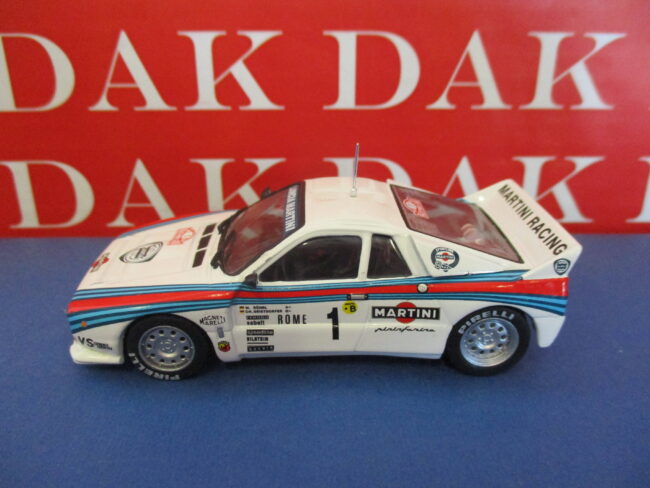 Die cast 1/43 Set Assistenza Rally Lancia 037 Martini Fiat 242 RMC W. Rohrl 1983 - immagine 6