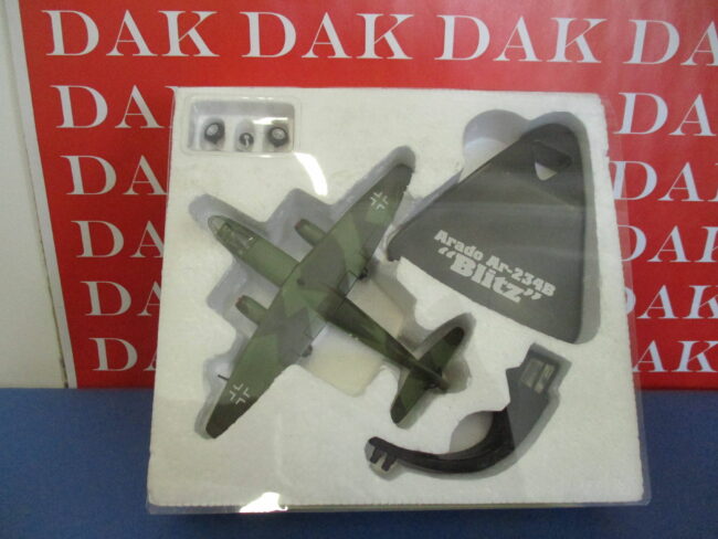Die cast 1/144 Modellino Aereo Aircraft Arado AR234B-2 Blitz 1944 by Atlas - immagine 4