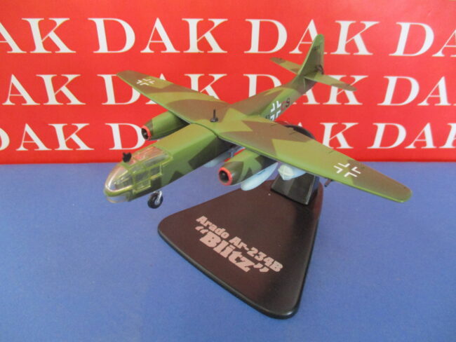 Die cast 1/144 Modellino Aereo Aircraft Arado AR234B-2 Blitz 1944 by Atlas - immagine 2