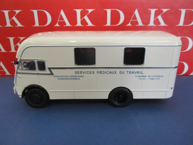 Die cast 1/43 Modellino Camion Truck Berliet GLA 5R Medecine du Travail - immagine 2