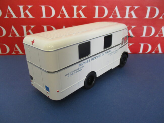 Die cast 1/43 Modellino Camion Truck Berliet GLA 5R Medecine du Travail - immagine 3