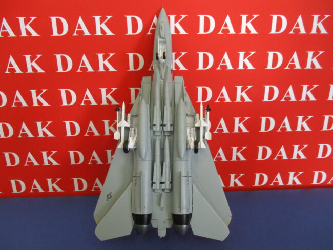 1/72 Modellino Aereo Aircraft Grumman F-14D Tomcat VF-213 USS Constellation - immagine 7