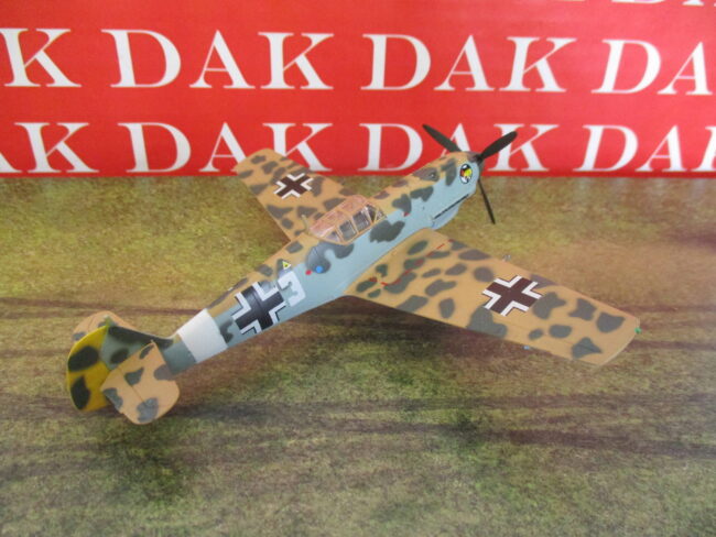 1/72 Modellino Aereo Aircraft Messerschmitt Bf 109 E-4/Trop 1 JG27 J. Marseille - immagine 6
