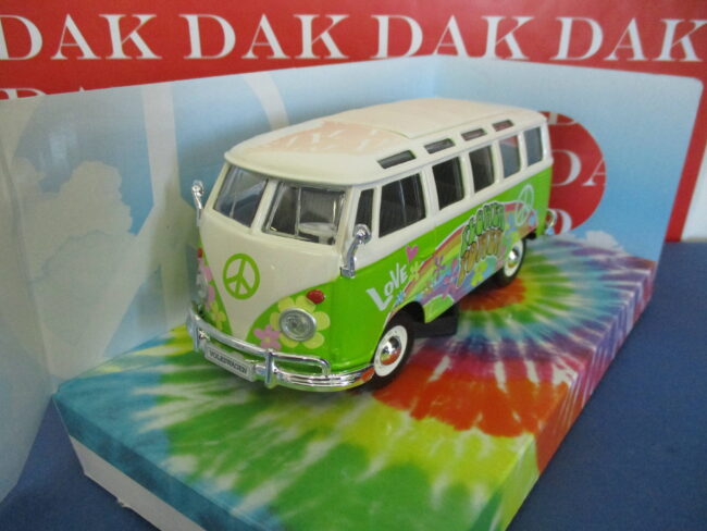 Die cast 1/24 1/25 Modellino Furgone Van Volkswagen T1 Samba Hippie Green Maisto - immagine 2